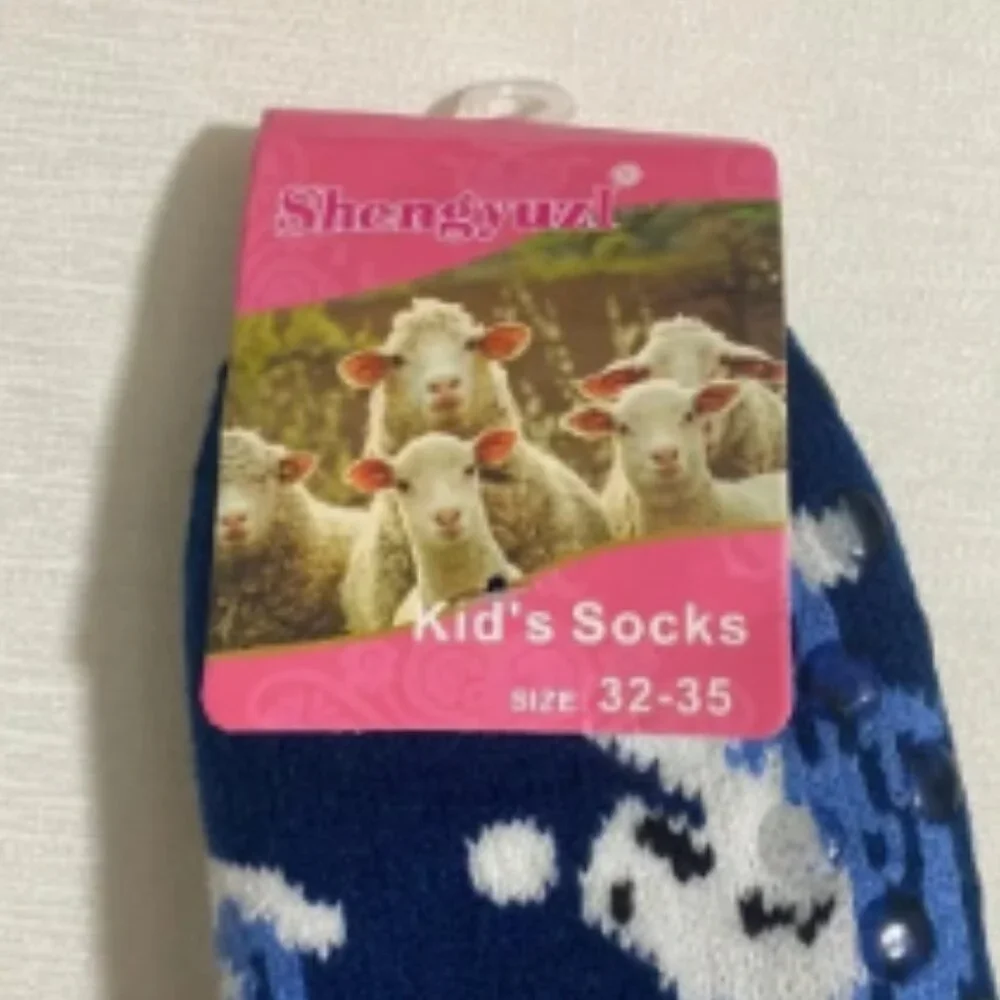 Lot of 3 Pairs--SHENGYUZI Girl's Non-Slip Warm Socks w Sherpa Interior